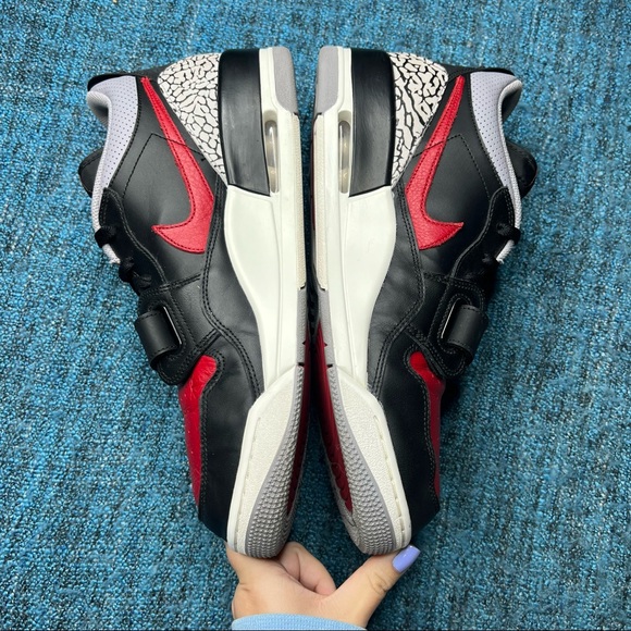 Nike Jordan Legacy 312 Low Sneakers in Bred Cement - Picture 4 of 9